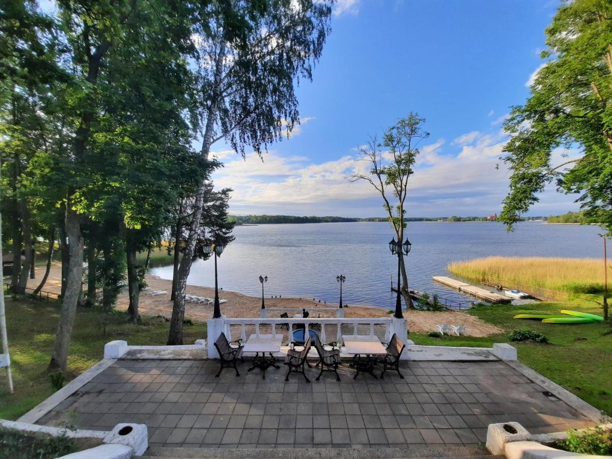 Slenis Trakuose Hotel Trakai Bagian luar foto