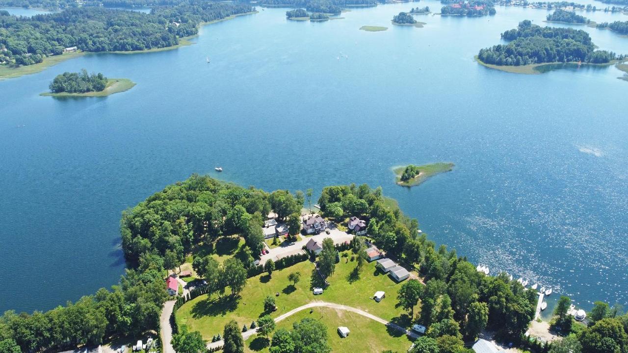 Slenis Trakuose Hotel Trakai Bagian luar foto