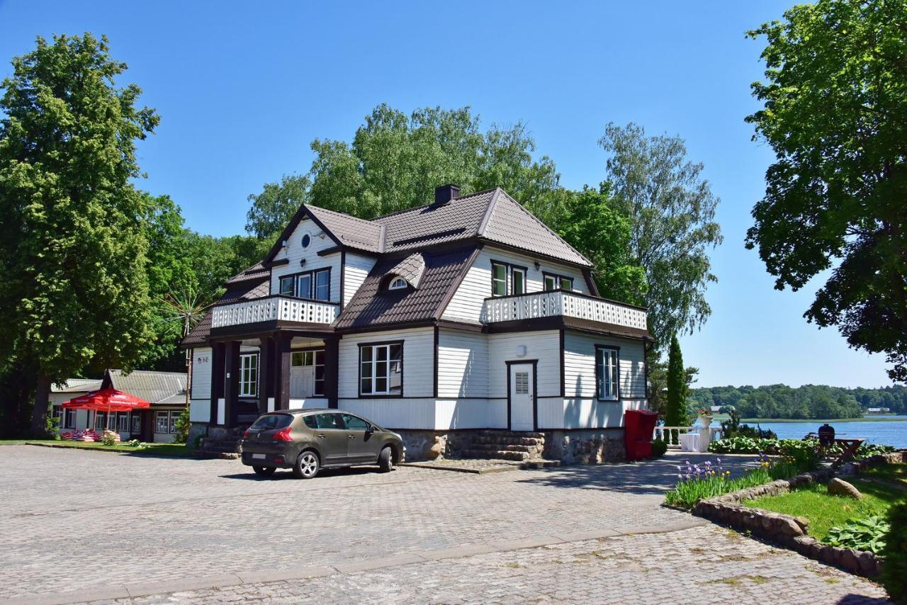 Slenis Trakuose Hotel Trakai Bagian luar foto