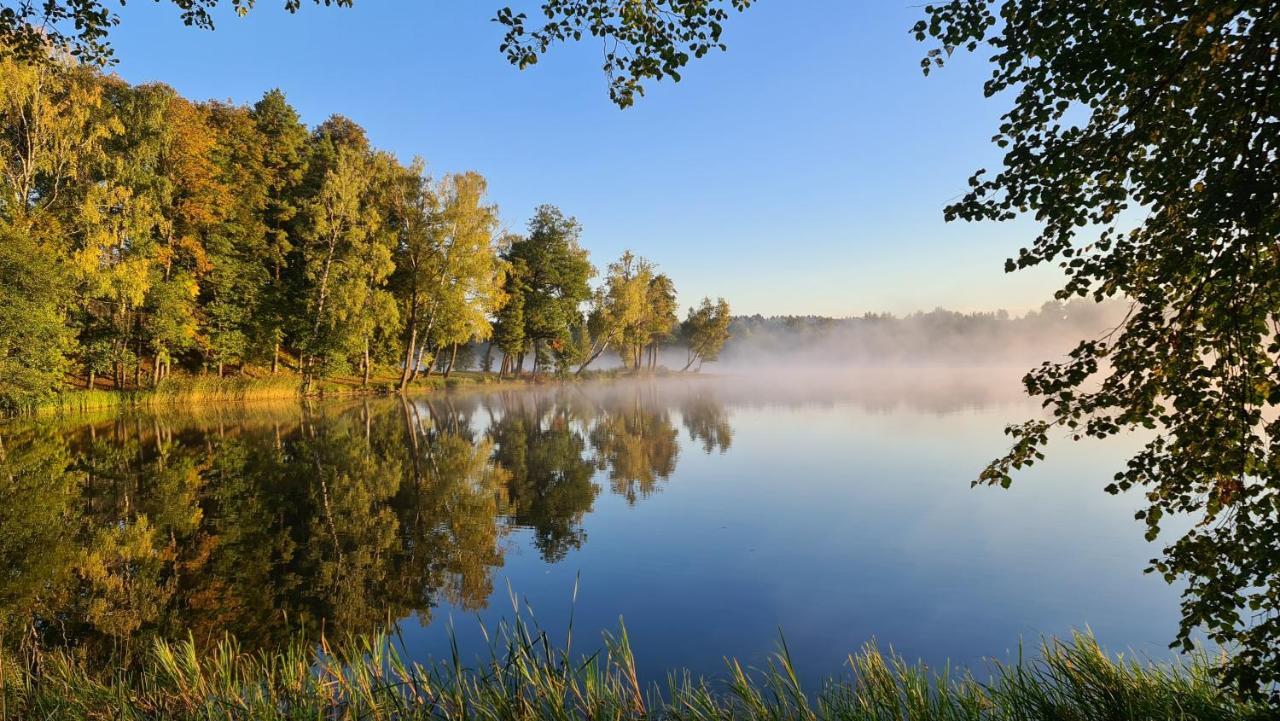 Slenis Trakuose Hotel Trakai Bagian luar foto