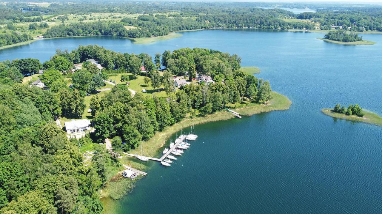 Slenis Trakuose Hotel Trakai Bagian luar foto